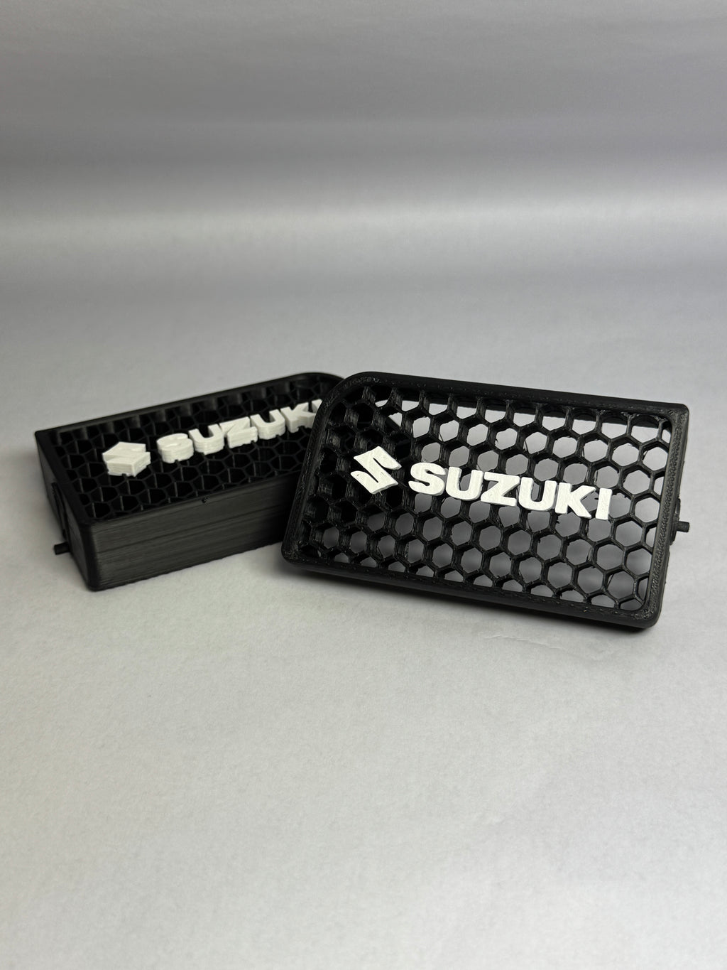 92–95 Suzuki Sidekick Center Vent Kit – "Suzuki" Lettering