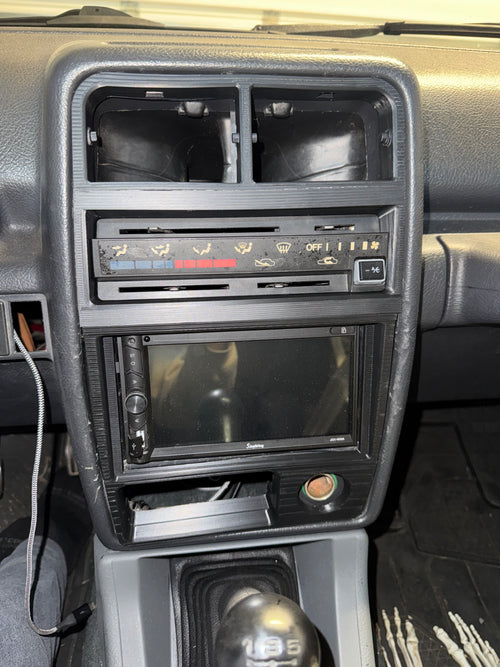 92–95 Geo Tracker / Suzuki Sidekick Dash Center Console Bezel – Radio, AC & Heater Panel